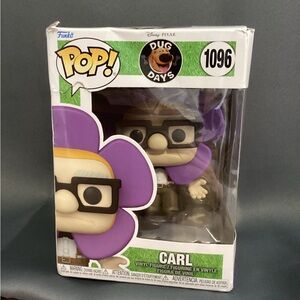 Funko Pop! Vinyl: Pixar - purple flower Carl
#1096 (damaged box!)